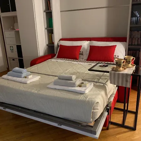 Ferrari House شقة روما